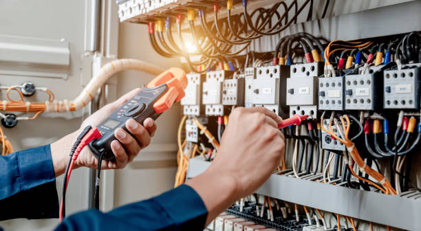 Electrical Outlet Repair in Del Rey, CA