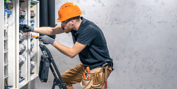 Best Emergency Electrical Repair  in Del Rey, CA